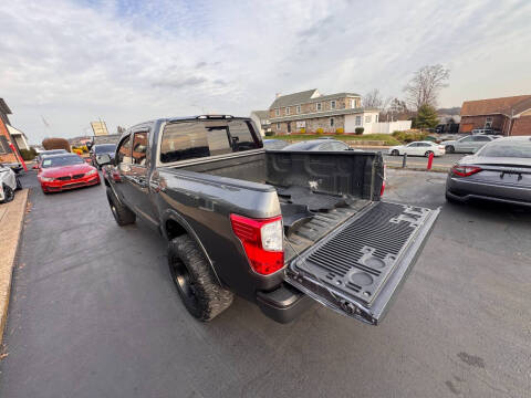 2017 Nissan Titan PRO-4X