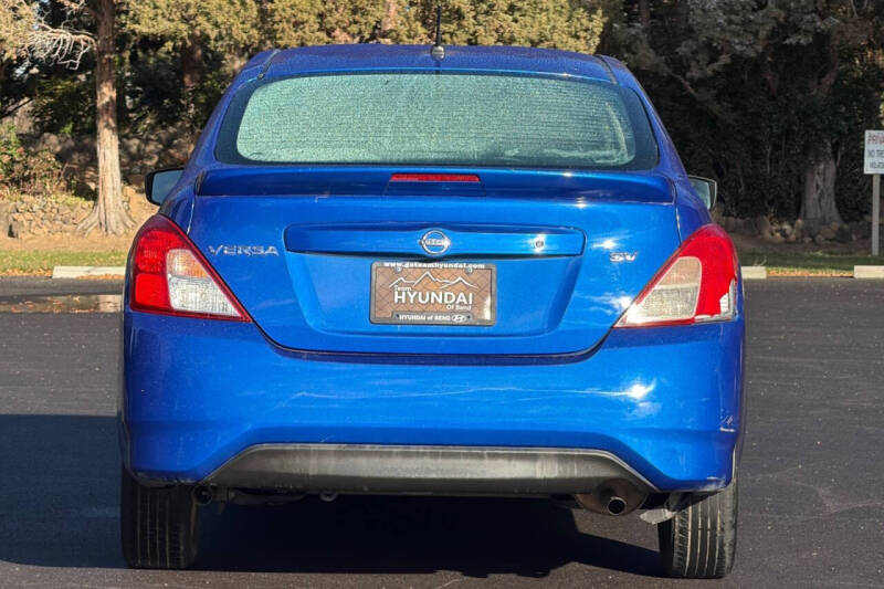 2017 Nissan Versa 1.6 SV