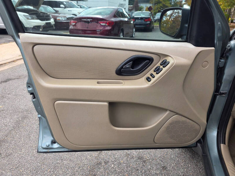 2006 Ford Escape XLS