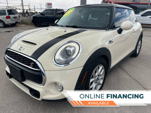 2017 MINI Hardtop 2 Door for sale at Kid Motors Inc in El Paso TX