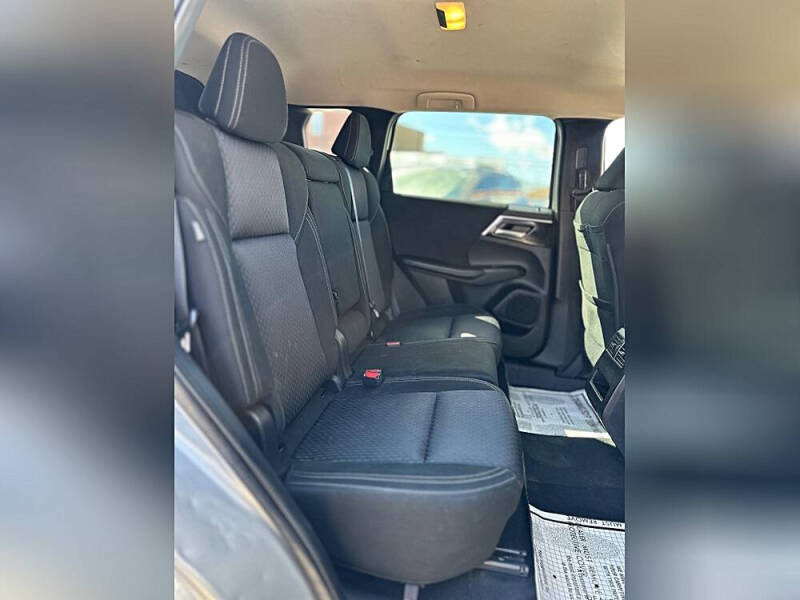 2022 Mitsubishi Outlander ES