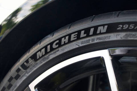 2025 Lotus Emira V6 Base