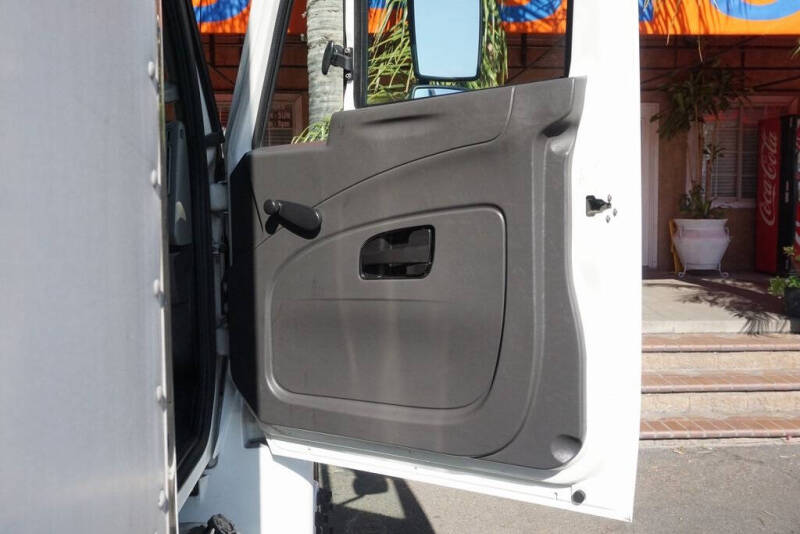 2014 International DuraStar 4300