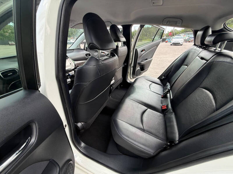 2017 Toyota Prius Three Touring