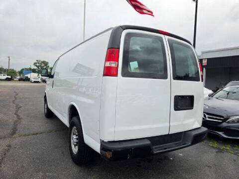 2017 Chevrolet Express 2500
