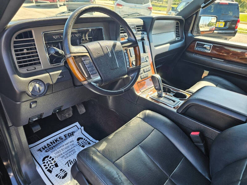 2012 Lincoln Navigator L