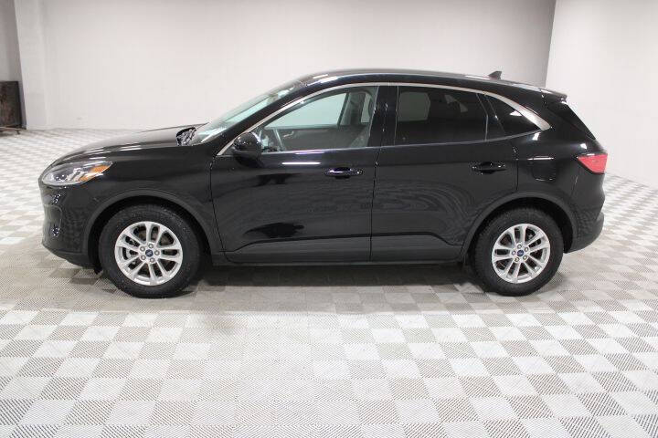 2021 Ford Escape Hybrid SE