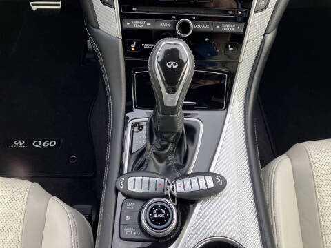 2017 Infiniti Q60 Red Sport 400