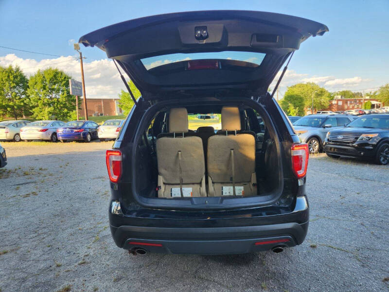 2016 Ford Explorer