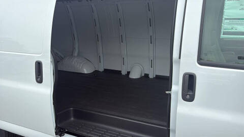 2026 GMC Savana 2500