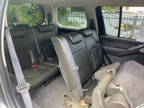 2011 Nissan Pathfinder Silver Edition