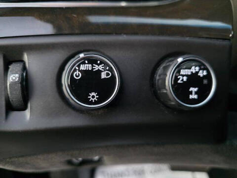 2017 Cadillac Escalade Platinum