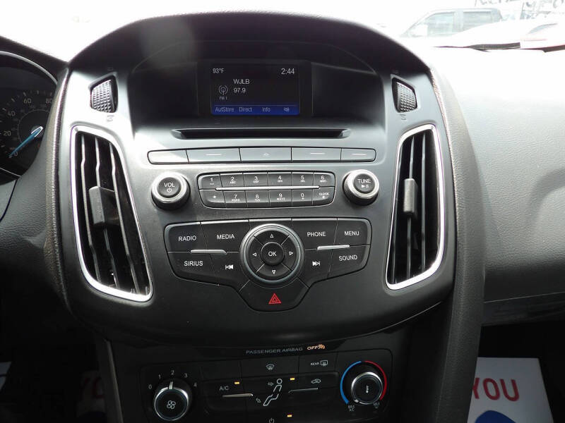 2016 Ford Focus SE