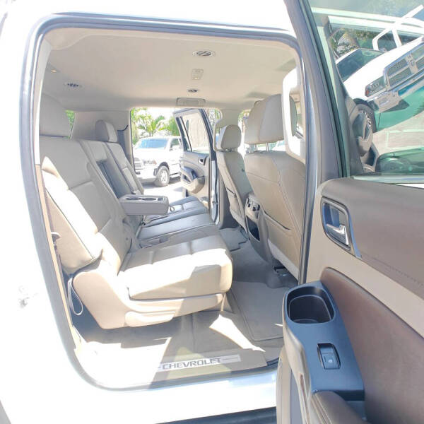 2019 Chevrolet Suburban LT