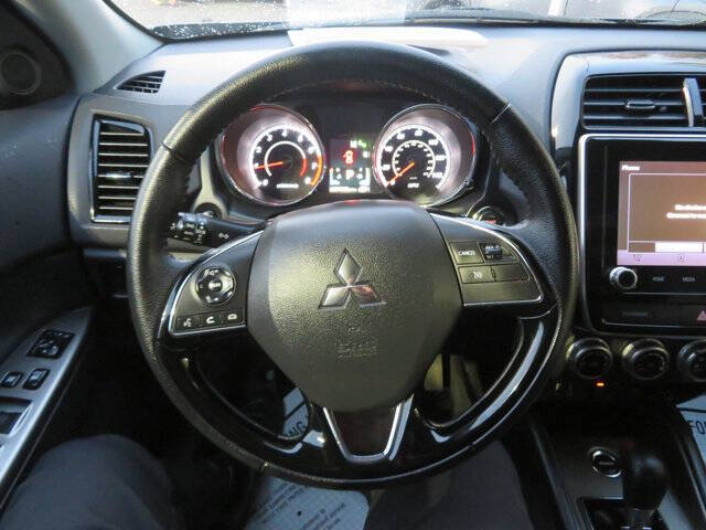 2023 Mitsubishi Outlander Sport SE