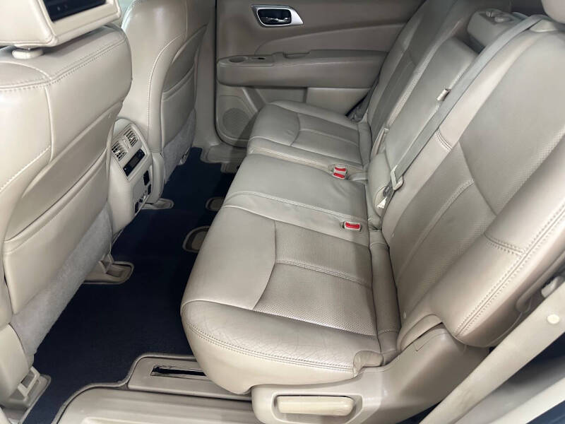 2014 Nissan Pathfinder Platinum