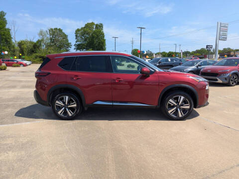 2023 Nissan Rogue SL