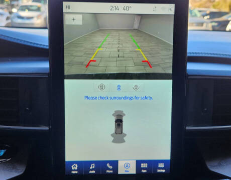 2022 Ford Explorer Hybrid Platinum