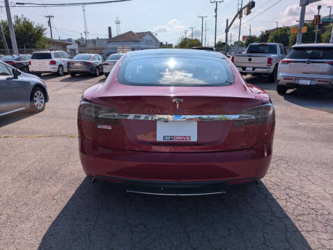 2013 Tesla Model S Performance