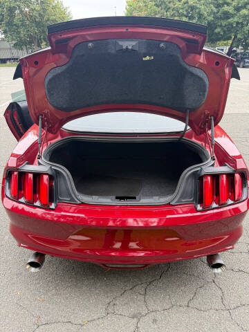 2017 Ford Mustang EcoBoost