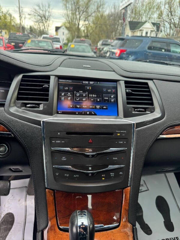 2013 Lincoln MKS
