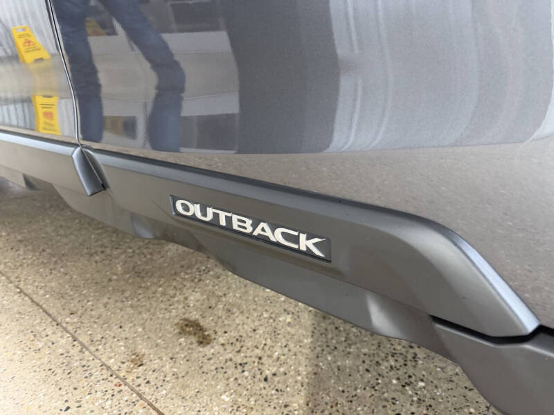 2022 Subaru Outback Premium