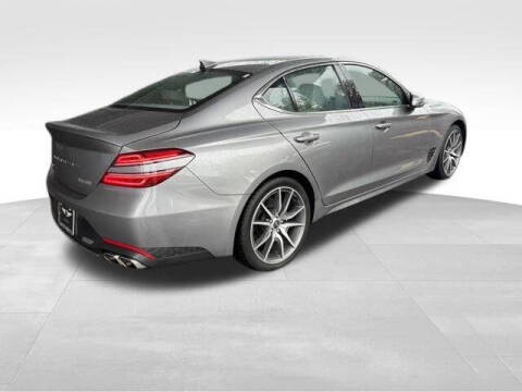 2023 Genesis G70