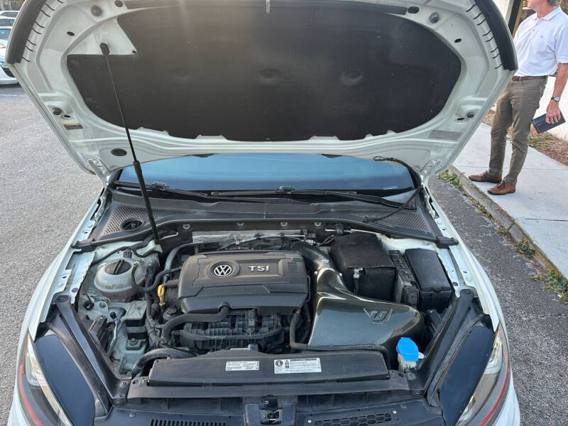 2017 Volkswagen Golf GTI