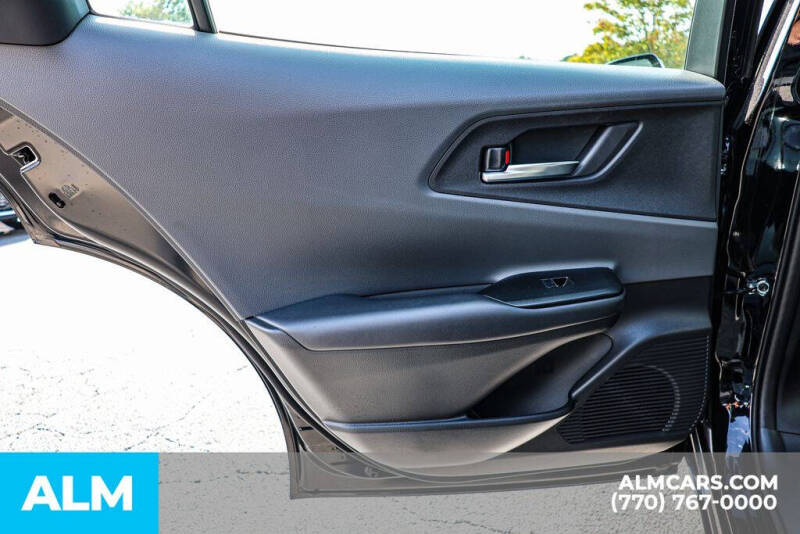 2025 Toyota Prius XLE