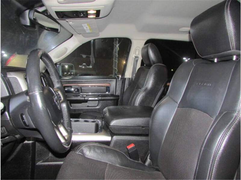 2016 RAM 1500 Laramie