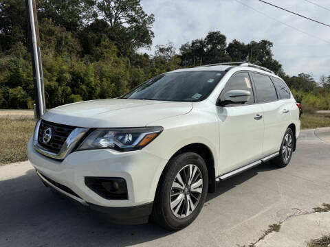 2017 Nissan Pathfinder SL