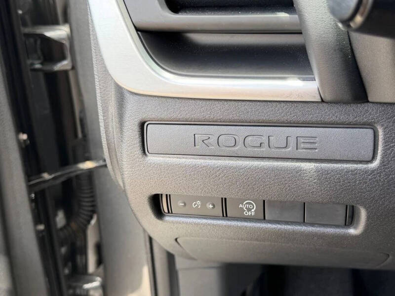 2023 Nissan Rogue S