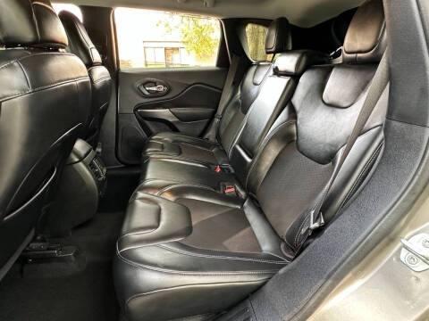 2021 Jeep Cherokee Latitude Plus