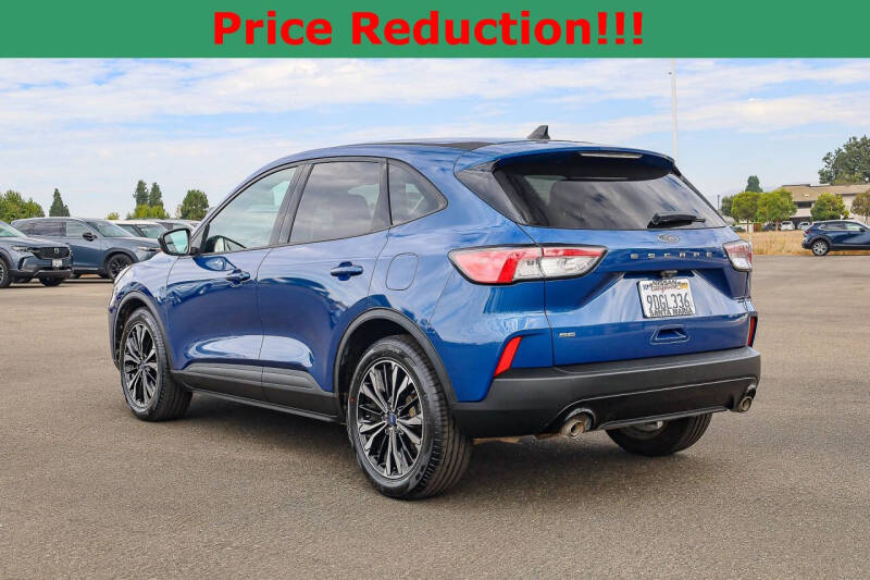 2022 Ford Escape SE