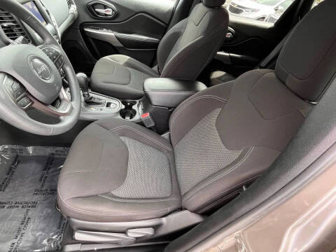 2021 Jeep Cherokee Latitude