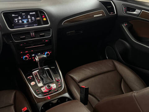 2017 Audi Q5 2.0T quattro Premium Plus