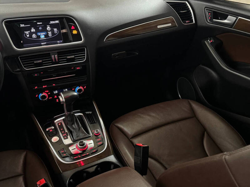 2017 Audi Q5 2.0T quattro Premium Plus