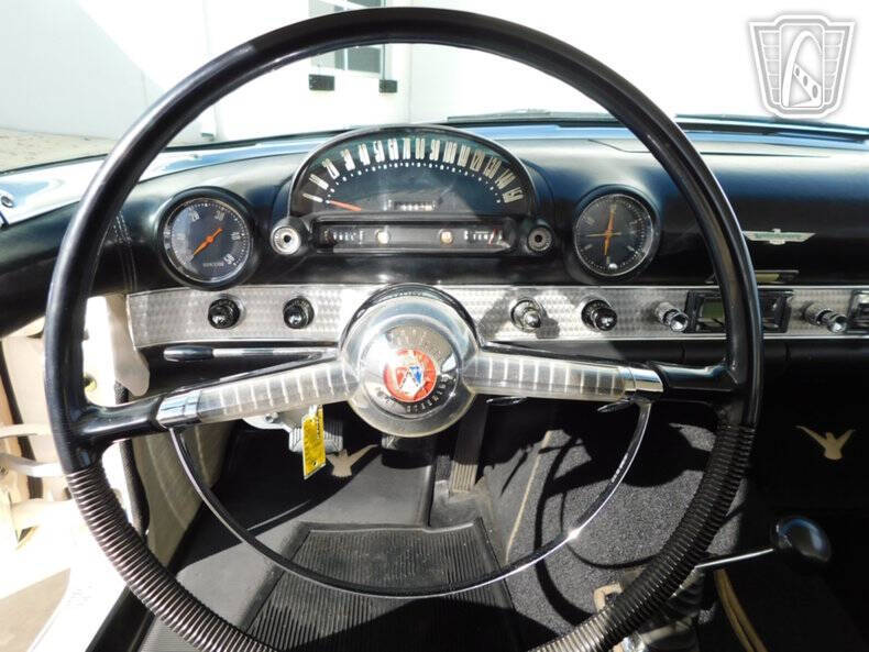 1955 Ford Thunderbird
