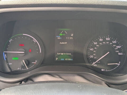 2021 Toyota Sienna LE 8-Passenger