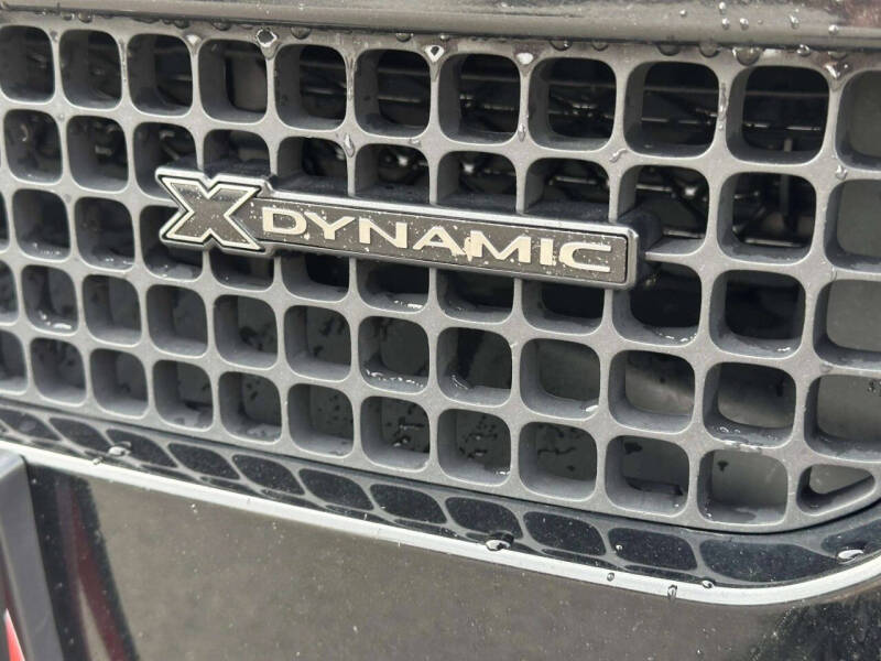 2023 Land Rover Defender 130 X-Dynamic SE