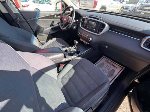 2016 Kia Sorento LX