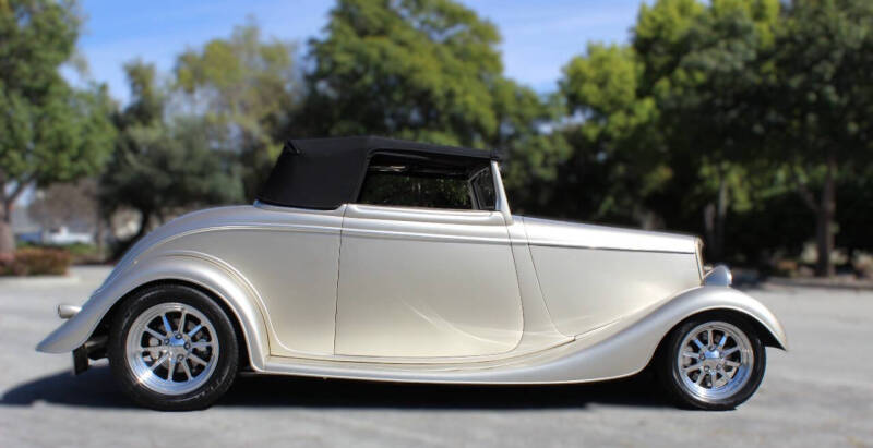 1934 Ford Cabriolet