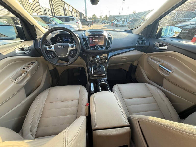 2014 Ford Escape Titanium