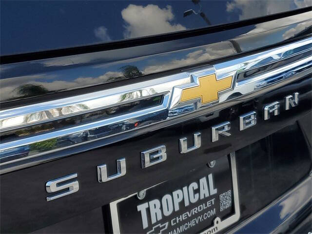 2024 Chevrolet Suburban LT