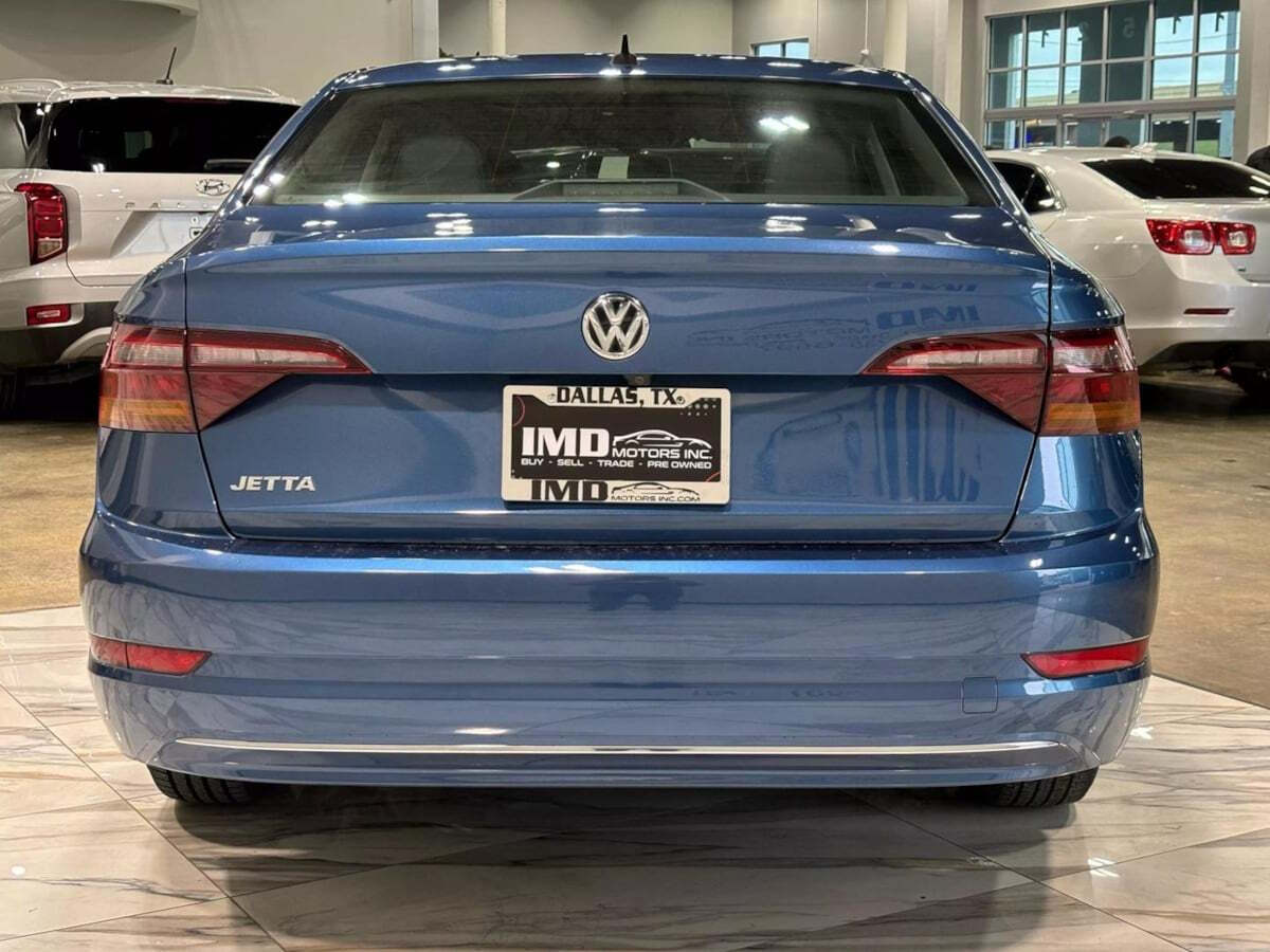 2019 Volkswagen Jetta for sale at IMD MOTORS, INC in Dallas, TX