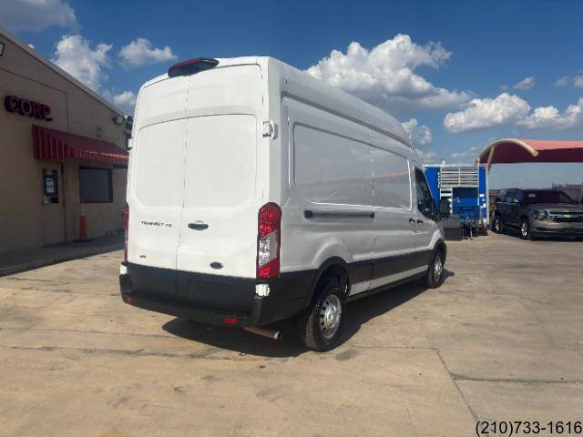 2023 Ford Transit 250