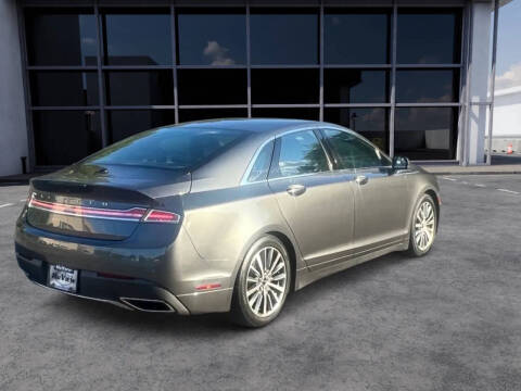 2017 Lincoln MKZ Select