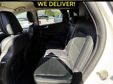 2020 Ford Escape SEL