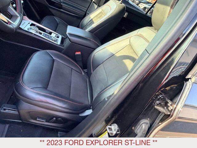 2023 Ford Explorer ST-Line