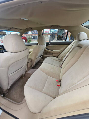 2005 Honda Accord LX